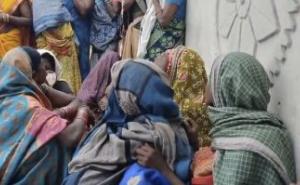 रायगढ़ कार्बन प्लांट  में हादसा, पिता-बेटे की एक साथ अर्थी निकली, रोया पूरा गांव खबरगली Accident at Raigarh Carbon Plant: Father and son's funeral procession together, entire village mourns Raigarh hindi news big news khabargali 