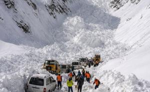 Natural disaster: 6 killed, 5 injured in avalanche at Zojila Pass‌ hindi news latest news big News khabargali  hindi News latest news khabargali 