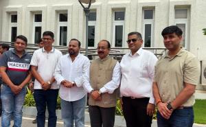 Deputy Chief Minister Arun Saw inaugurated the "Johar Jagannath" program by flagging off the wish chariot. The grand installation of Lord Jagannath and media interaction program concluded at A.T. Palace. Tilokchand Bardia Chairman, Nitin Bardia, Nikesh Bardia, Anopchand Tilokchand Jewellers Pvt. Ltd. A.T. Palace, Kotwali Chowk, Raipur Chhattisgarh, Khabargali