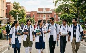 Major boost for Chhattisgarh: NMC approves 5 new medical colleges. raipur chhattisgarh hindi news khabargali 