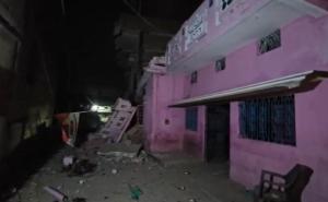 Massive explosion caused by firecrackers 5 people dead part of a house collapses Latest news khabargali 