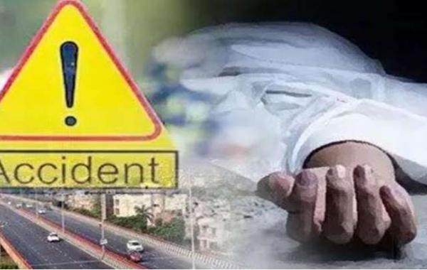 Tragic accident in Agra, uncontrolled car hits pedestrians, 5 people dead hindi News latest news khabargali 