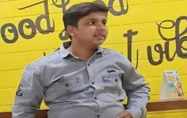 नाश्ता करते वक्त आया साइलेंट अटैक, थम गईं 20 साल के युवक की सांसें खबरगली A 20-year-old man suffered a silent attack while eating breakfast, and his breathing stopped. hindi news big news khabargali 