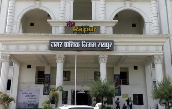 Raipur Municipal Corporation takes major action: Commercial complexes of 14 big defaulters sealed, stir, Chhattisgarh, Khabargali
