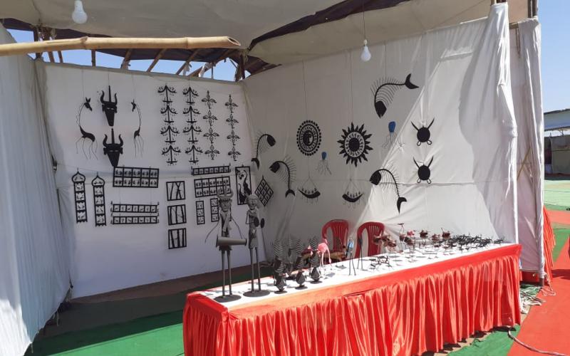 Handi craft bastar art, khabargali, minister guru rudra kumar