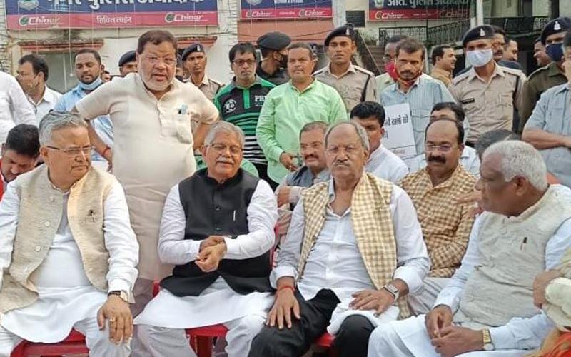 Kawardha issue, BJP MP, MLA, Integral Complex, arrested, Chhattisgarh, Khabargali