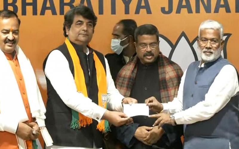 Congress veteran, star campaigner RPN Singh, joins BJP, Khabargali