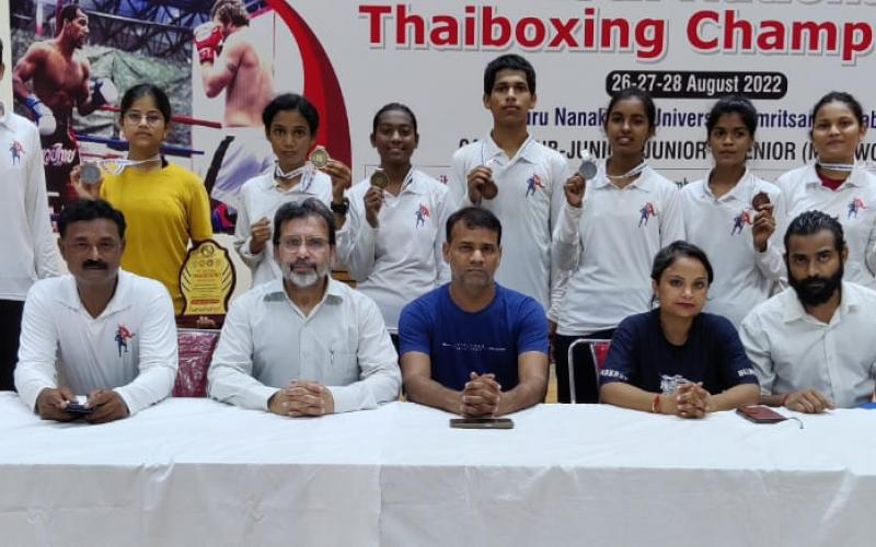 13th National Thai Boxing Championship, Raipur, Mansi Tandi got the first gold, Shivkali of Ambikapur got the first silver, Amritsar, Khabargali