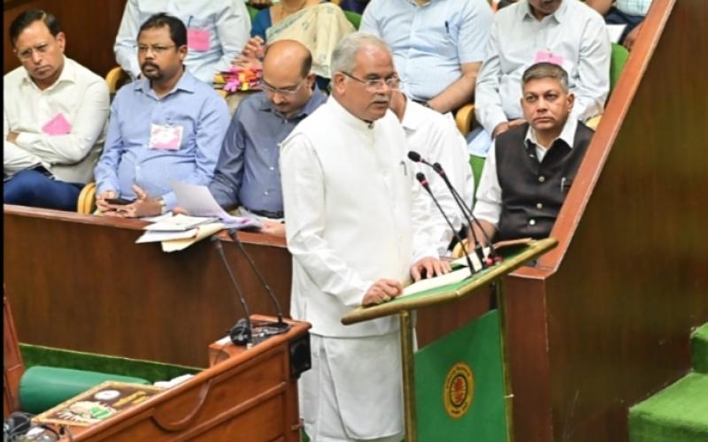 Chief Minister Bhupesh Baghel opened the box of gifts, Budget, Chhattisgarh, khabargali