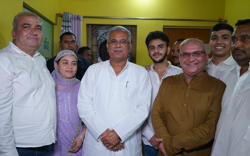 Chief Minister Bhupesh Baghel Eid, President of Urdu Academy Idris Gandhi, Chhattisgarh,khabargali