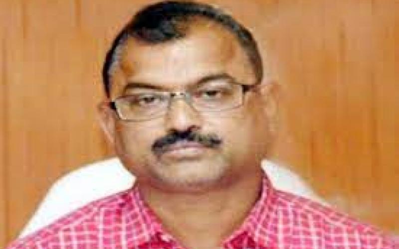 Janakram Pathak, Excise Commissioner, Chhattisgarh, Khabargali
