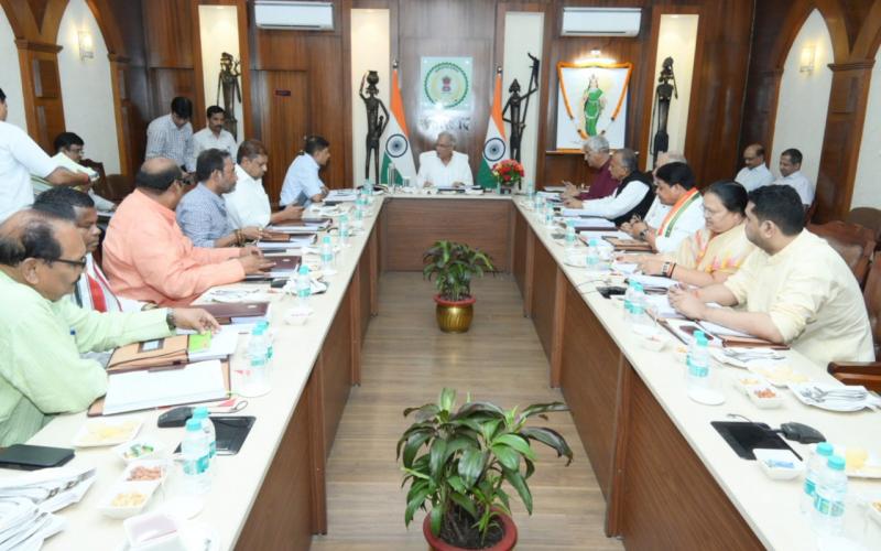 Many important decisions were taken in the meeting of Bhupesh cabinet, DA of government employees increased by 5 percent, pension eligibility limit increased from 33 to 30, voluntary retirement from 20 to 17 years, Chief Minister Bhupesh Baghel, Chhattisgarh, News,khabargali