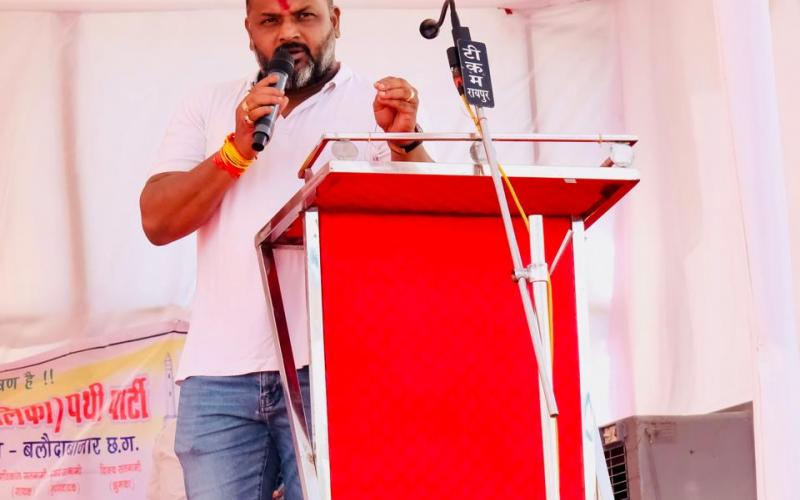 Sushil Sunny Agarwal reached various places on Lord Vishwakarma Jayanti, President of Chhattisgarh Building and Other Construction Workers Welfare Board, Dr.  Laundry Department of Bhimrao Ambedkar Memorial Hospital and District Civil Contractor Welfare Association, Raipur, Chhattisgarh, Khabargali.