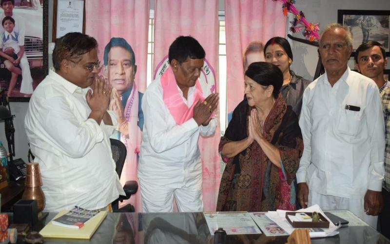 Another rebel Congress MLA Kismat Lal Nand has joined Janata Congress, Congress candidate from Saraipali will be Jogi, Chhattisgarh Assembly Elections, Khabargali