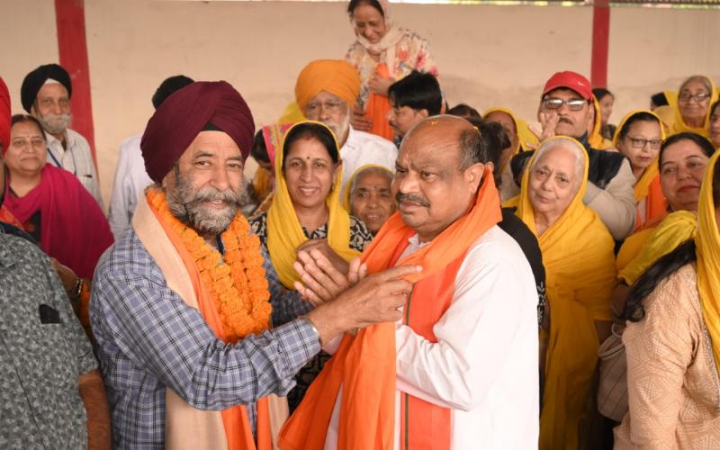 BJP candidate of Raipur North Assembly Purandar Mishra, Chhattisgarh Assembly Elections, Khabargali