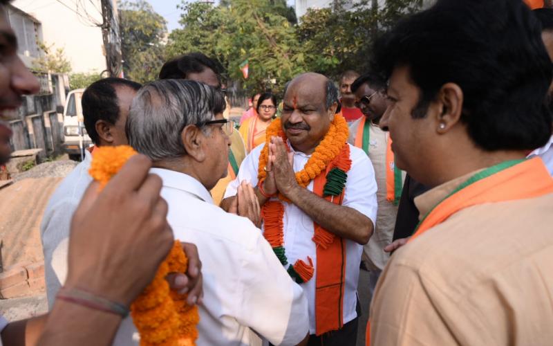 BJP candidate from Raipur North Assembly constituency Purandar Mishra, election preparations, BJP put in all its strength to give tough competition to the candidates, Chhattisgarh Assembly Elections, Khabargali