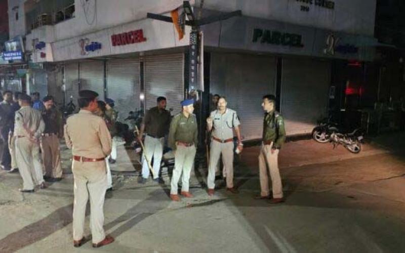 Police closed the shops of Baijnath Para and Chhota Para at 10:30 pm, BJP government in Chhattisgarh, Raipur South MLA Brijmohan Aggarwal, Chhattisgarh, Khabargali