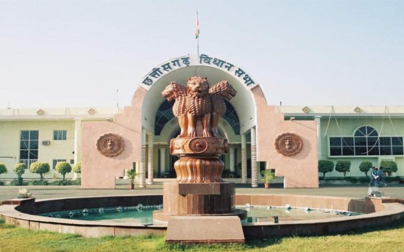 Uproar over farmer suicide issue, opposition adamant on adjournment motion walks out, winter session of Chhattisgarh Assembly, Khabargali