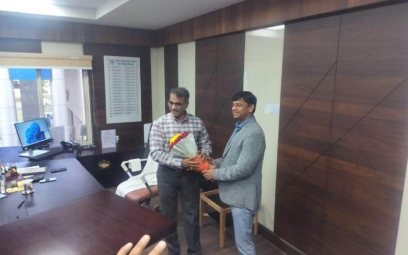 IPS Mayank Srivastava takes over as Public Relations Commissioner, Chhattisgarh, Khabargali