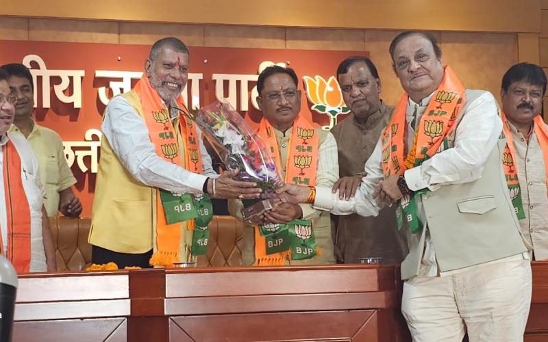 Veterans joined BJP...hundreds took membership, Chief Minister Vishnudev Sai on Thursday at Bharatiya Janata Party State Office Kushabhau Thackeray Complex, Chhattisgarh, Khabargali