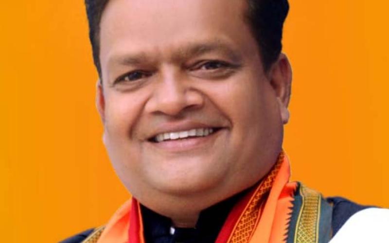 Two GST commissioners appointed by Congress are in jail, Congress ran a completely corrupt regime, BJP state spokesperson Devlal Thakur in E-way bill case, Chhattisgarh, Khabargali