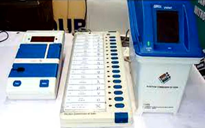 EVMs of 4 polling stations of Chhattisgarh will be counted again, EC orders...