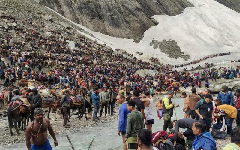 Amarnath pilgrimage halted temporarily, pilgrims sent back to their base camp… Jammu Kashmir latest news khabargali 