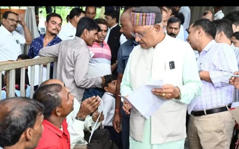 मुख्यमंंत्री विष्णुदेव साय का अगला जनदर्शन कार्यक्रम स्थगित... Chief Minister Vishnudev Sai's next public darshan program postponed... latest news hindi news cg big news Khabargali 