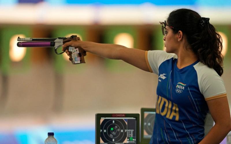 India's first medal in Paris Olympics, Manu Bhaker won bronze in 10 meter air pistol, first woman to win medal in shooting, Khabargali