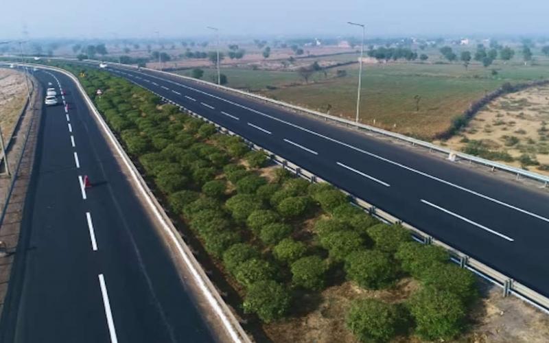 Approval for high-speed four-lane road from Pathalgaon to Gumla received from the Central Government in Chhattisgarh... hindinews cg news bignews  latestnews khabargali 