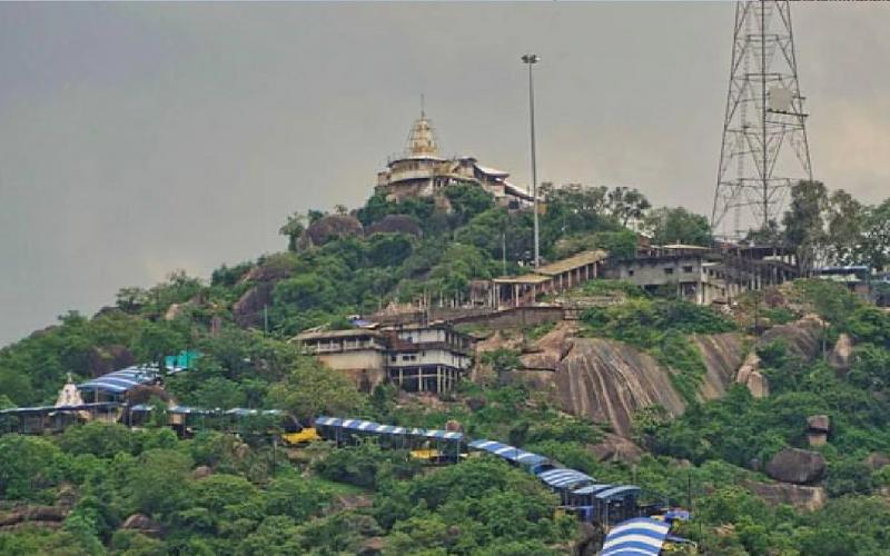 Corridor ready for pedestrians going to Dogargarh, temporary police assistance center created for assistance  cg news dongargah news cg news khabargali 