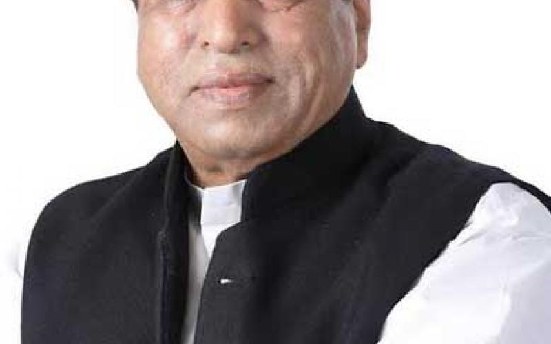 Spent 50 years of public life in service, now Brahmin community from all over the country will gather to honour him, Vipra Foundation's public felicitation ceremony in honour of former minister Satyanarayan Sharma on November 8 at Jainam Manas Bhawan, Raipur, Chhattisgarh, Khabargali