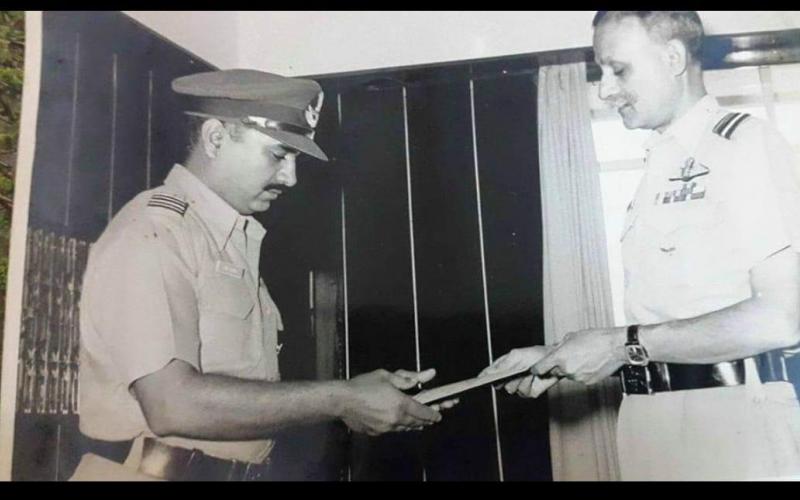 1971 war's brave warrior Wing Commander Retired, MB Ojha passed away, Raipur, Chhattisgarh, Khabargali