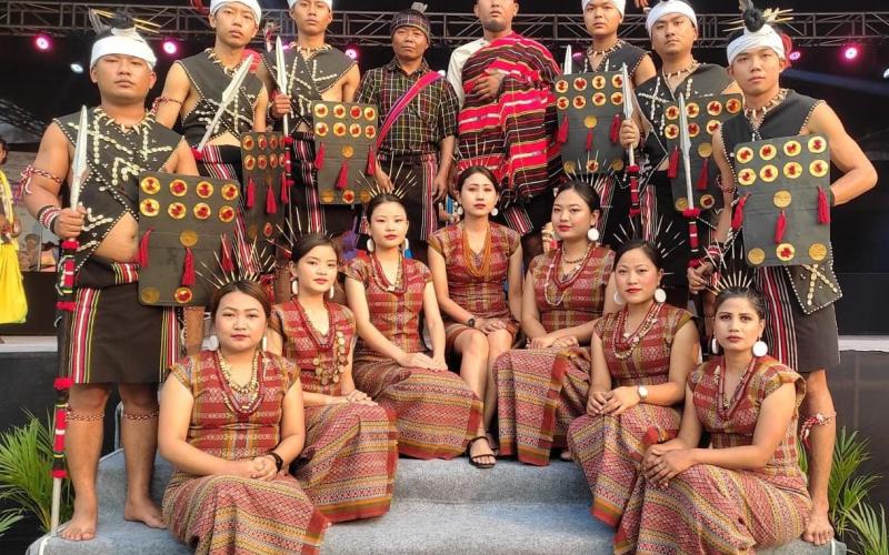 Tribal folk dances will be displayed in the capital for two days, on Tribal Pride Day, artists from the northeastern states will showcase their culture, Wangla-Rungla, Ret-Kinong, Geh Padam A Na-Nyi E and Solakiya tribal dances will be presented, Raipur, Chhattisgarh, Khabargali