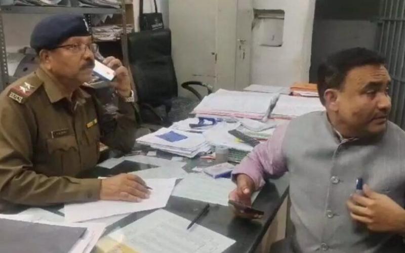 वक्फ बोर्ड के अध्यक्ष को जान से मारने की धमकी, अज्ञात आरोपी के खिलाफ FIR दर्ज  खबरगली Threat to kill Waqf Board Chairman, FIR registered against unknown accused cg news hindi news cg big news latest news khabargali 