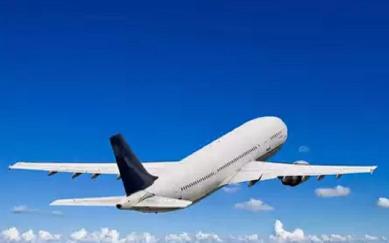  हवाई यात्रियों के लिए खुशखबरी, जयपुर, पटना, सूरत और विशाखापट्टनम के लिए जल्दी शुरू होगी फ्लाइट Good news for air passengers, flights to Jaipur, Patna, Surat and Visakhapatnam will start soon. cg news hindi news cg latest news cg big news khabargali 