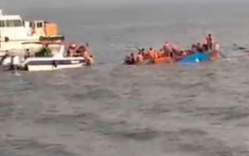 Boat going from Gateway of India to Elephanta sank, 13 died, 101 rescued, Khabargali