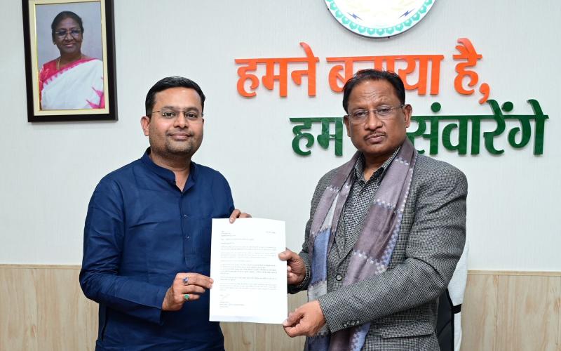 BJP leader Ujjwal Deepak made a big allegation on Bhupesh Baghel, requested to investigate the selection of his daughter in PSC, demanded justice for the youth of Chhattisgarh from the Chief Minister, Chhattisgarh, Raipur, Khabargali