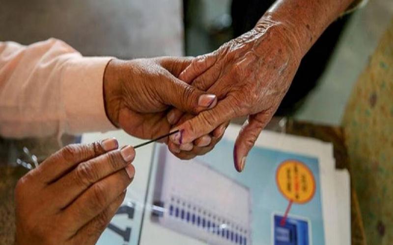 महापौर-पार्षदों के लिए मतदान 11 को, नतीजे 15 को, 25 फरवरी तक रहेगी आचार संहिता लागू  खबरगली  Voting for mayor-councillors on 11th, results on 15th, code of conduct will remain in force till 25th February cg news cg big news cg latest news cg hindi news khabargali   