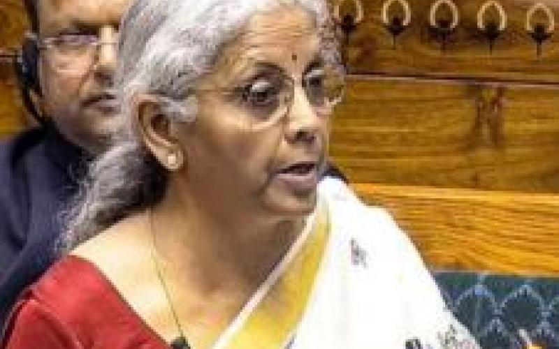  वित्त मंत्री निर्मला सीतारमण ने बजट 2025-26 की घोषणा, 12 लाख तक की वार्षिक आय पर कोई टैक्स नहीं खबरगली Finance Minister Nirmala Sitharaman announces Budget 2025-26, no tax on annual income up to Rs 12 lakh cg news cg big news latest news cg hindi news khabargali 