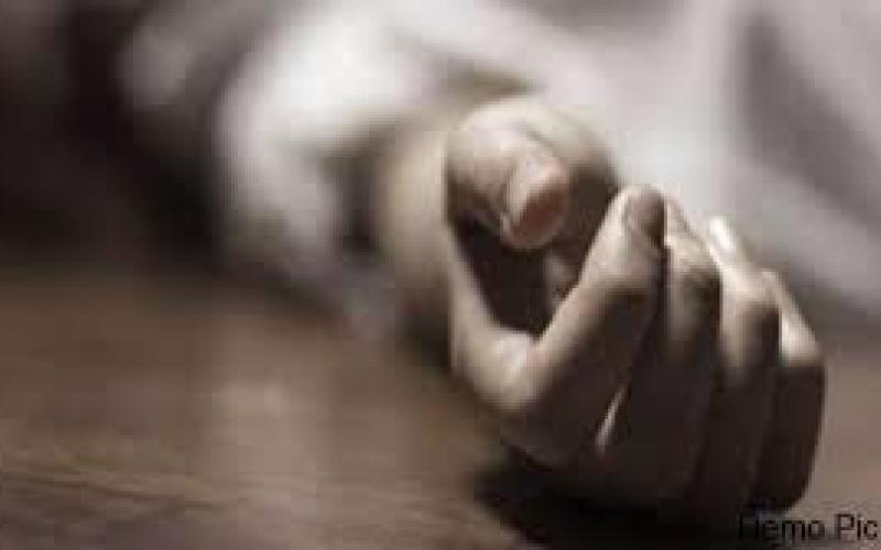 वोटिंग के दौरान मतदाता की बिगड़ी तबीयत, अस्पताल में हुई मौत…खबरगली  Voter's health deteriorated during voting, died in hospital...cg news cg big news 