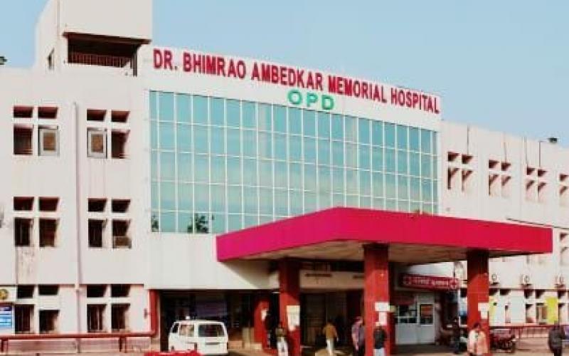 होली में अम्बेडकर अस्पताल में 24 घंटे रहेगी इमरजेंसी सेवा चालू, मेडिकल स्टाफ को विशेष निर्देश खबरगली  Emergency service will be available 24 hours in Ambedkar Hospital during Holi, special instructions to medical staff latest news  hindi news khabargli 