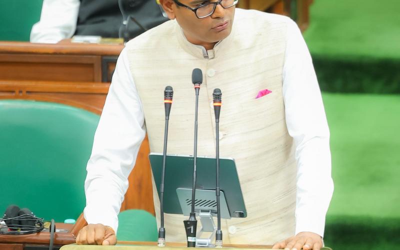 The 25th budget is being presented on the theme 'GATI' i.e. Good Governance, Earth Accelerating Infrastructure, Technology and Industrial Growth. Finance Minister OP Choudhary is presenting the budget. Chhattisgarh, Raipur, KhabargaliChhattisgarh Legislative Assembly