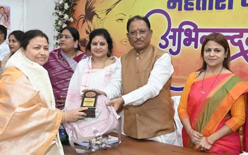 Mahtari Vandan Yojana: Chief Minister Vishnudev Sai released 'Mahatari Vandan Comics', Cartoon Watch India, Mrs. Aarti Sharma, Raipur, Chhattisgarh, Khabargali