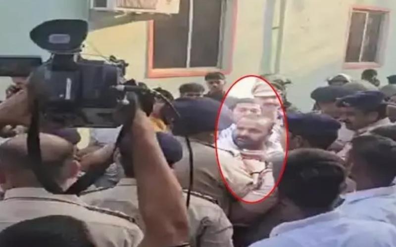 ED's vehicle attacked after raid at former CM Baghel's house, FIR lodged against more than 15 people including Congress leader Sunny Aggarwal, Khabargali
