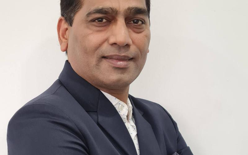 Famous skin specialist Dr Bharat Singhania tells what to take care of during Holi, Raipur, Raja Talab, Chhattisgarh, Khabargali