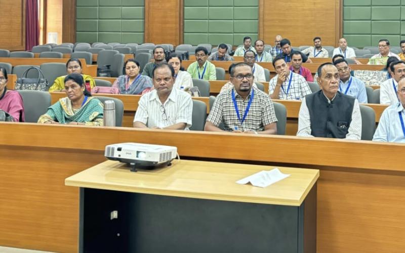 Drug inspectors should take action against claims of miraculous cure and misleading advertisements: Iffat Ara, Director AYUSH told that information has been received about sale of adulterated Ayurvedic medicines for diseases like diabetes, asthma, arthritis etc. in the market, two day training workshop for Ayurvedic Drug Inspectors of all districts of Chhattisgarh at State Administrative Academy, Nimora, Raipur, Chhattisgarh, Khabargali