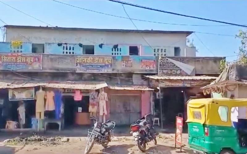  छत्तीसगढ़ से बिहार पहुंची 41 नाबालिग, पैसों का लालच देकर कराया देह व्यापार, 5 आरोपी गिरफ्तार  खबरगली 41 minors reached Bihar from Chhattisgarh, forced into prostitution by luring them with money, 5 accused arrested  cg news cg big news  hindi news cg latest news khabargali    