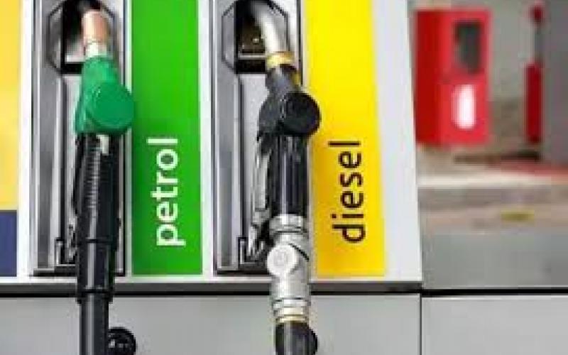 पेट्रोल के रेट में एक रुपए की कमी, कर्मचारियों का डीए बढ़ा खबरगली Petrol rate reduced by one rupee, DA of employees increased  cg news cg big news cg hindi news latest news khabargali 