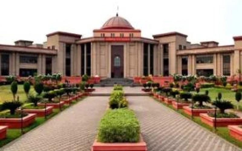 छत्तीसगढ़ में बड़ा प्रशासनिक फेरबदल, 188 जजों का तबादला खबरगली Major administrative reshuffle in Chhattisgarh, 188 judges transferred cg news cg big news latest news bilaspur news khabargali 